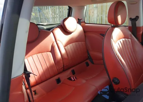 2007 Mini Cooper from USA, damaged, VIN WMWMF33587TT58378